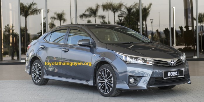 COROLLA ALTIS 2015 SỐ SÀN VỚI ĐỘNG CƠ BỀN BỈ VÀ TIẾT KIỆM NHIÊN LIỆU